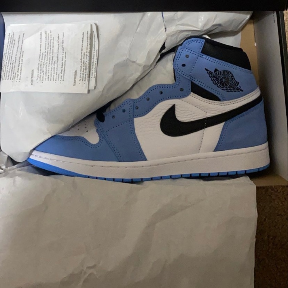 Jordan 1 unc